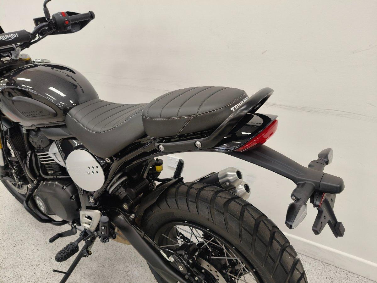 2025 TRIUMPH SCRAMBLER 400 XC ROAD