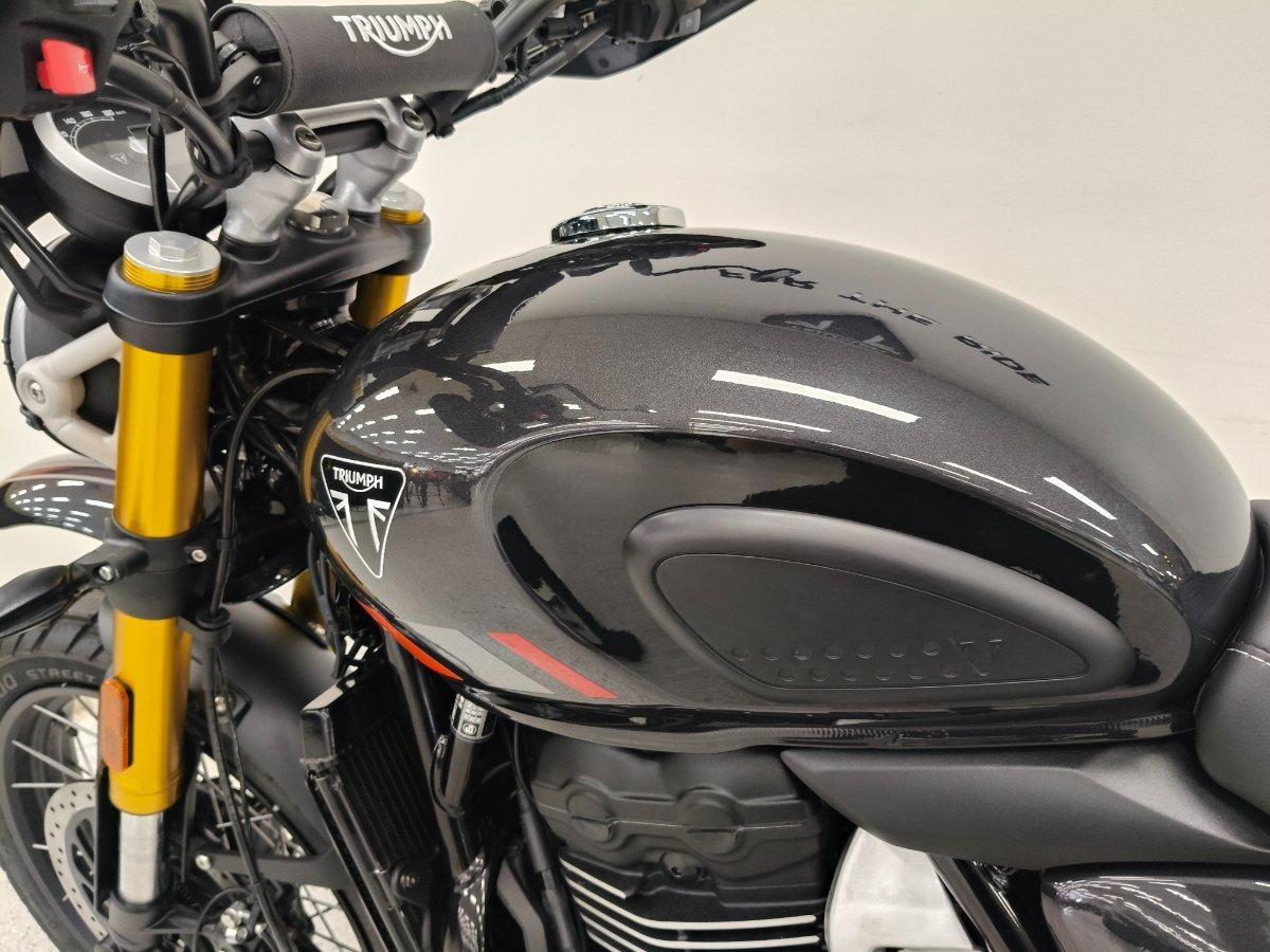 2025 TRIUMPH SCRAMBLER 400 XC ROAD