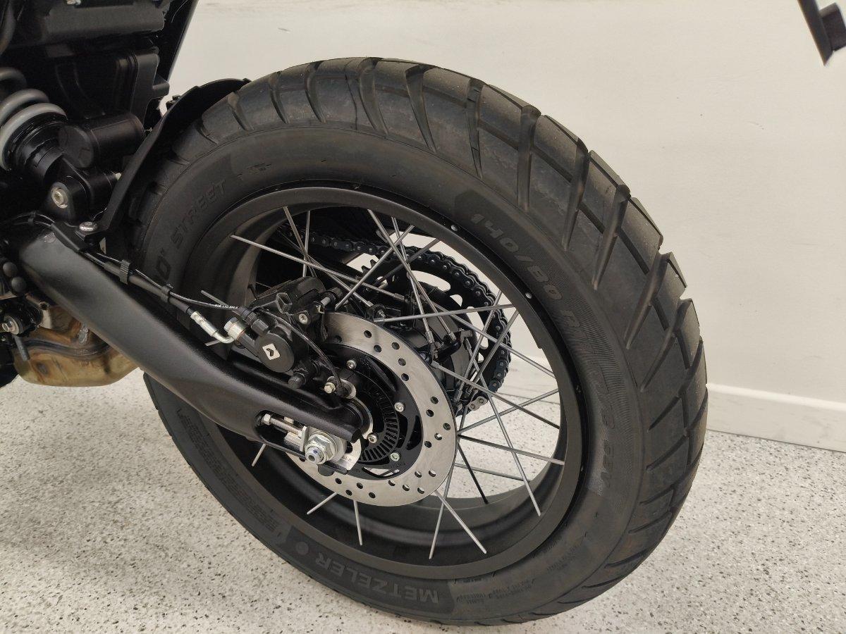 2025 TRIUMPH SCRAMBLER 400 XC ROAD