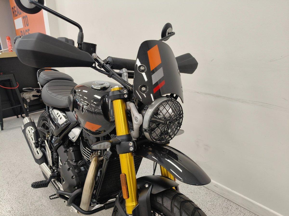2025 TRIUMPH SCRAMBLER 400 XC ROAD