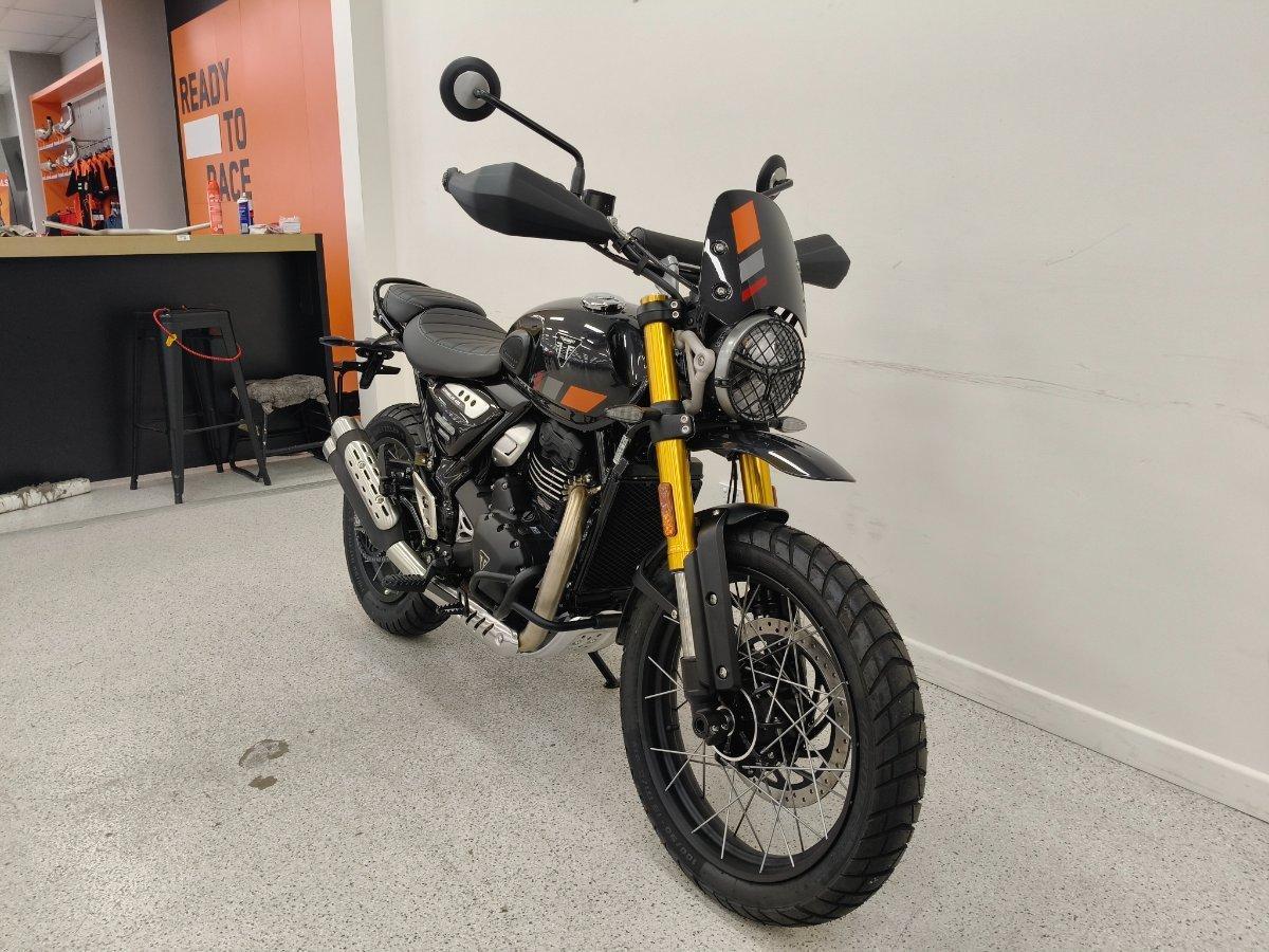 2025 TRIUMPH SCRAMBLER 400 XC ROAD