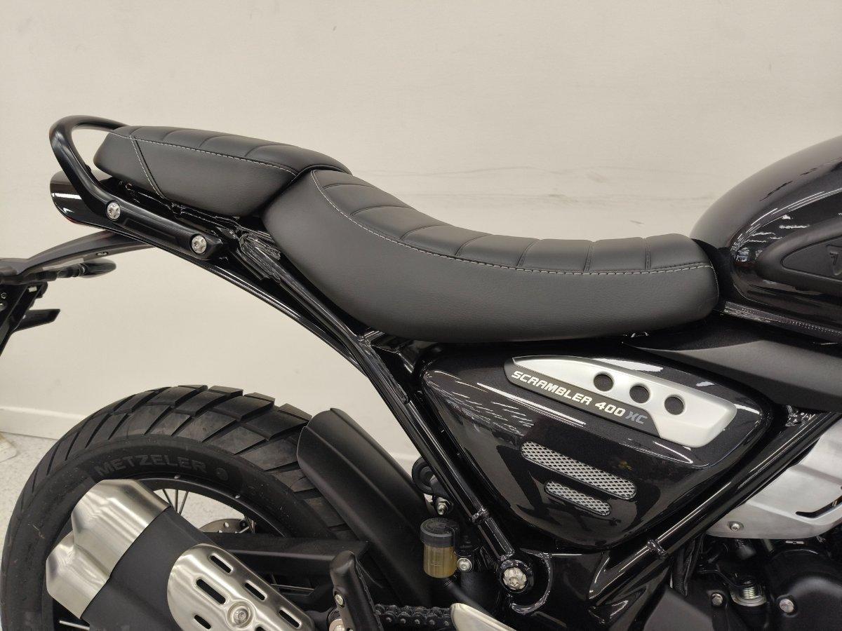 2025 TRIUMPH SCRAMBLER 400 XC ROAD