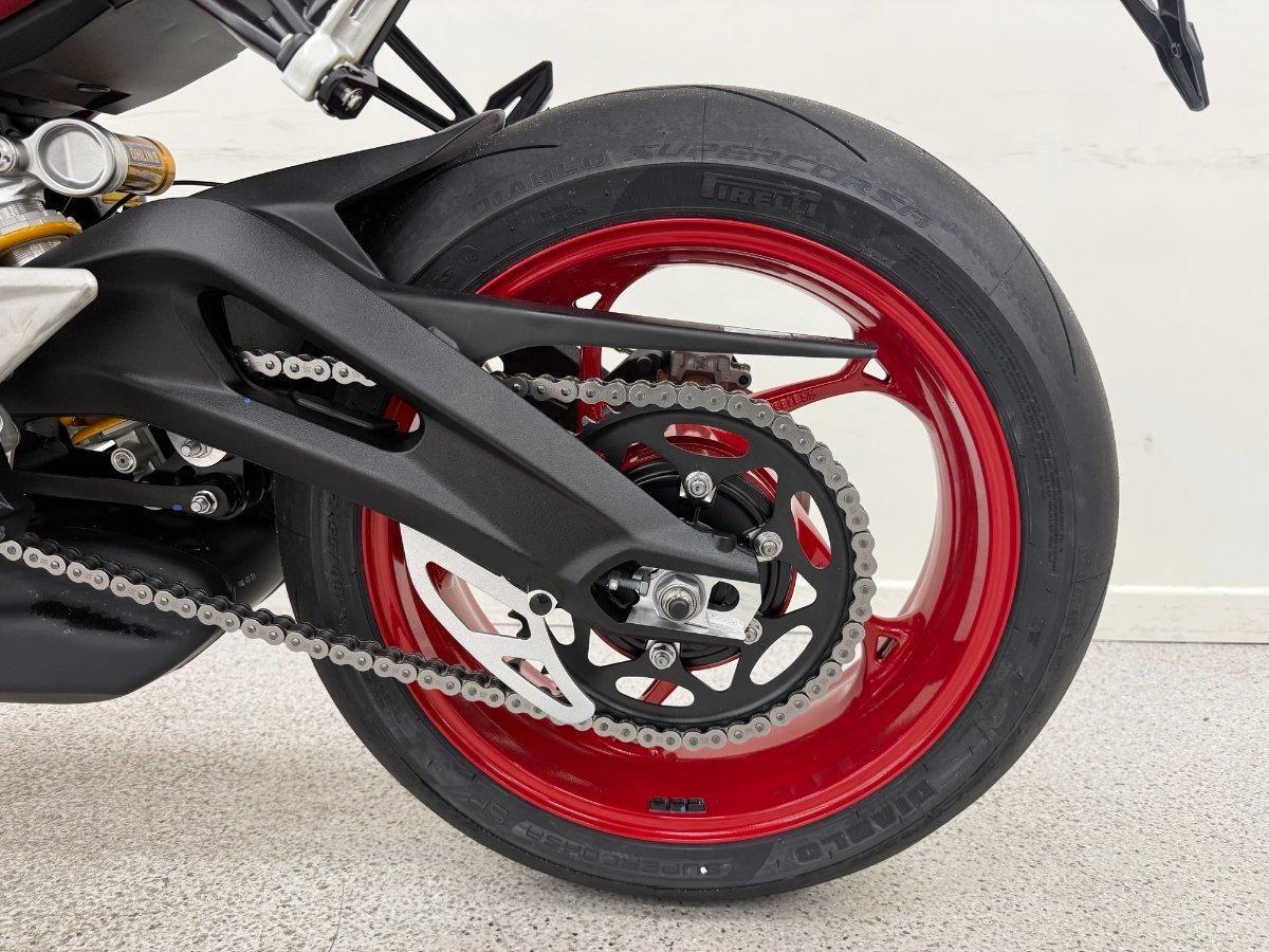 2025 TRIUMPH STREET TRIPLE RX SPORTS