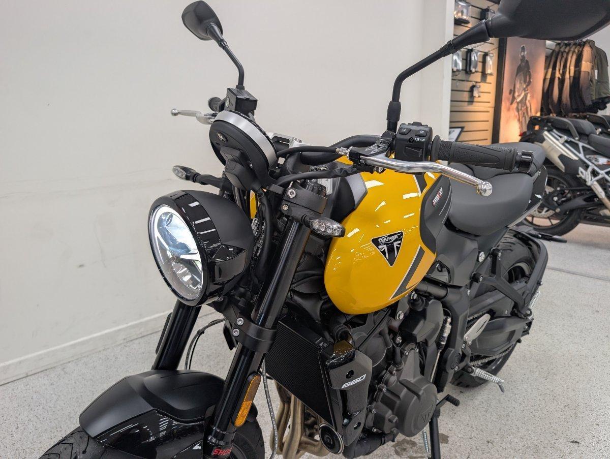 2026 TRIUMPH TRIDENT 660 (LAMS) ROAD
