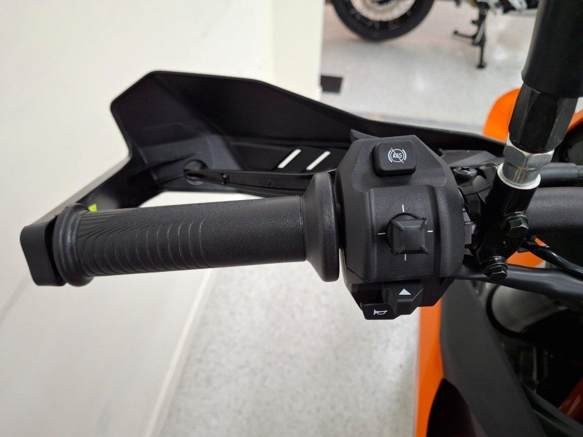 2025 KTM 390 ENDURO R DUAL SPORTS