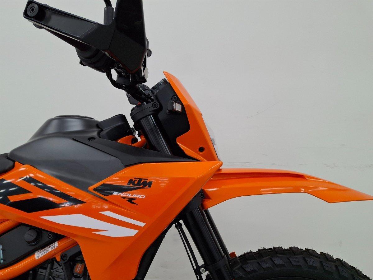 2025 KTM 390 ENDURO R DUAL SPORTS