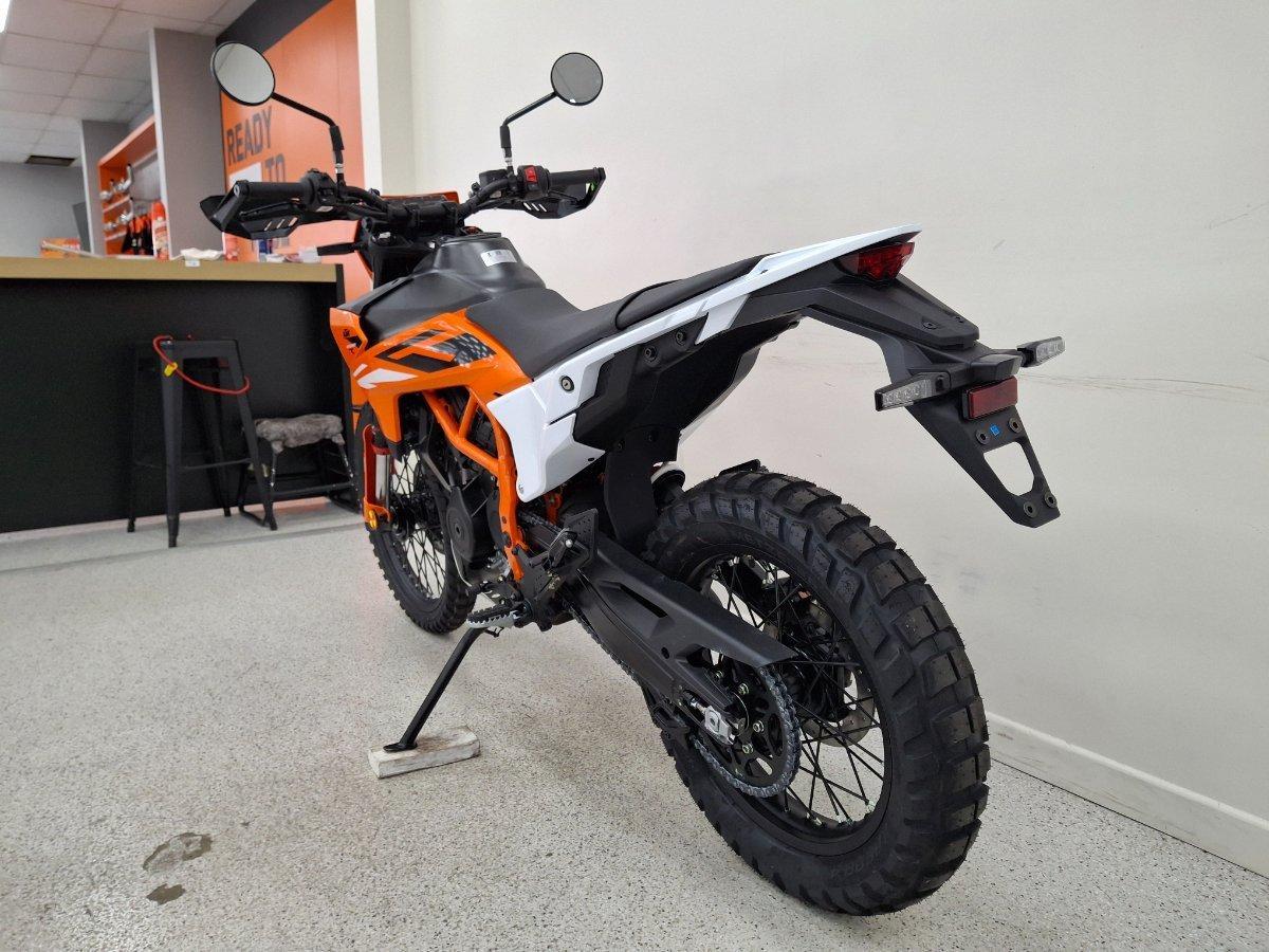 2025 KTM 390 ENDURO R DUAL SPORTS