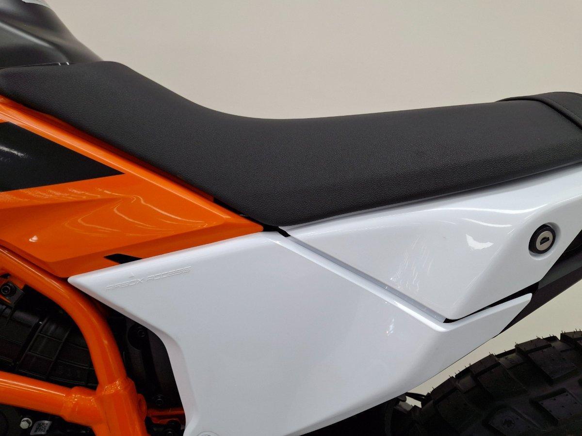 2025 KTM 390 ENDURO R DUAL SPORTS