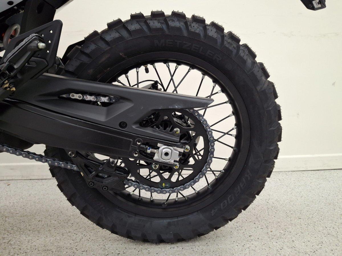 2025 KTM 390 ENDURO R DUAL SPORTS
