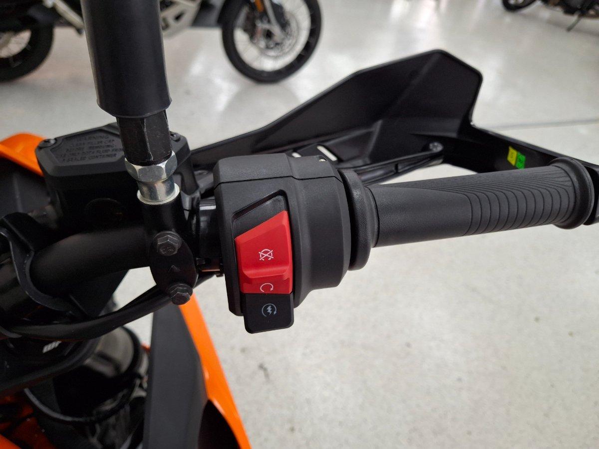 2025 KTM 390 ENDURO R DUAL SPORTS