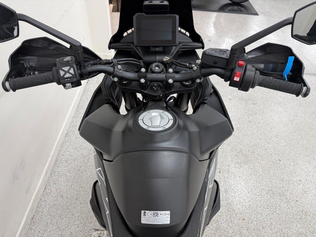 2024 KTM 890 SM-T SPORTS
