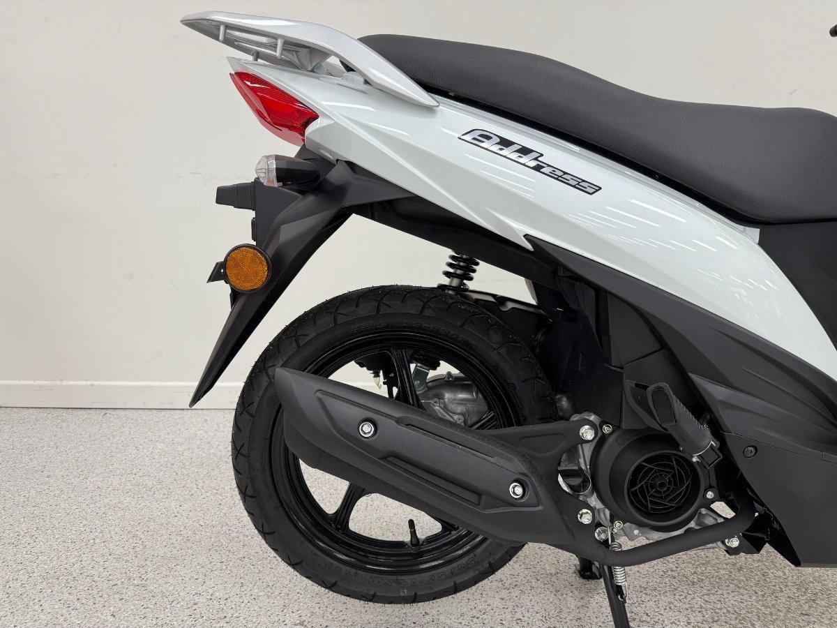 2025 SUZUKI ADDRESS (UK110NE) SCOOTER