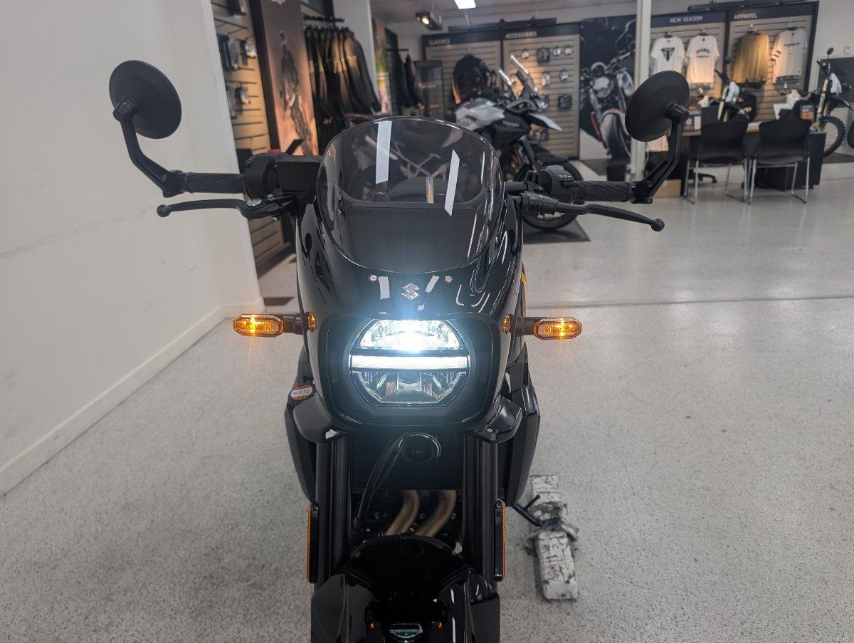 2025 SUZUKI GSX-8TT ROAD