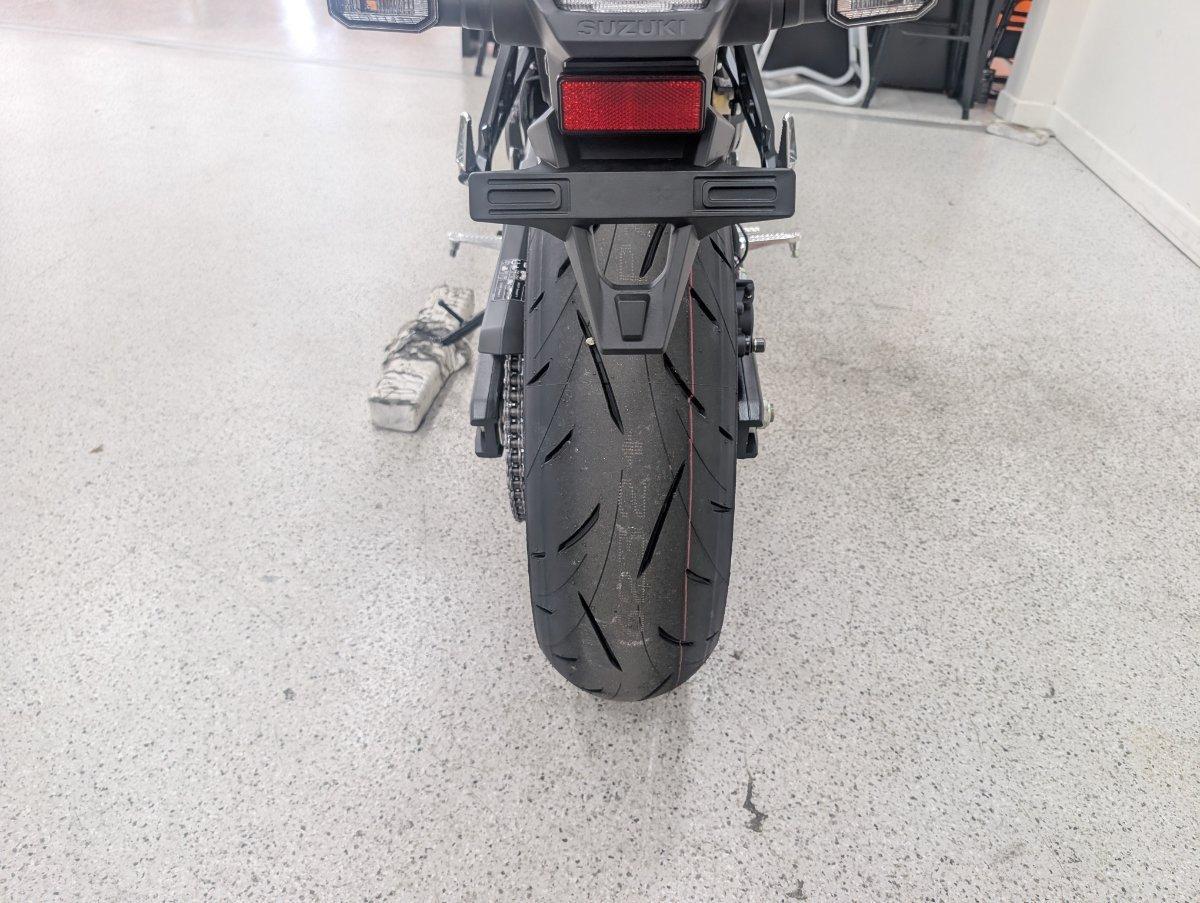 2025 SUZUKI GSX-8TT ROAD