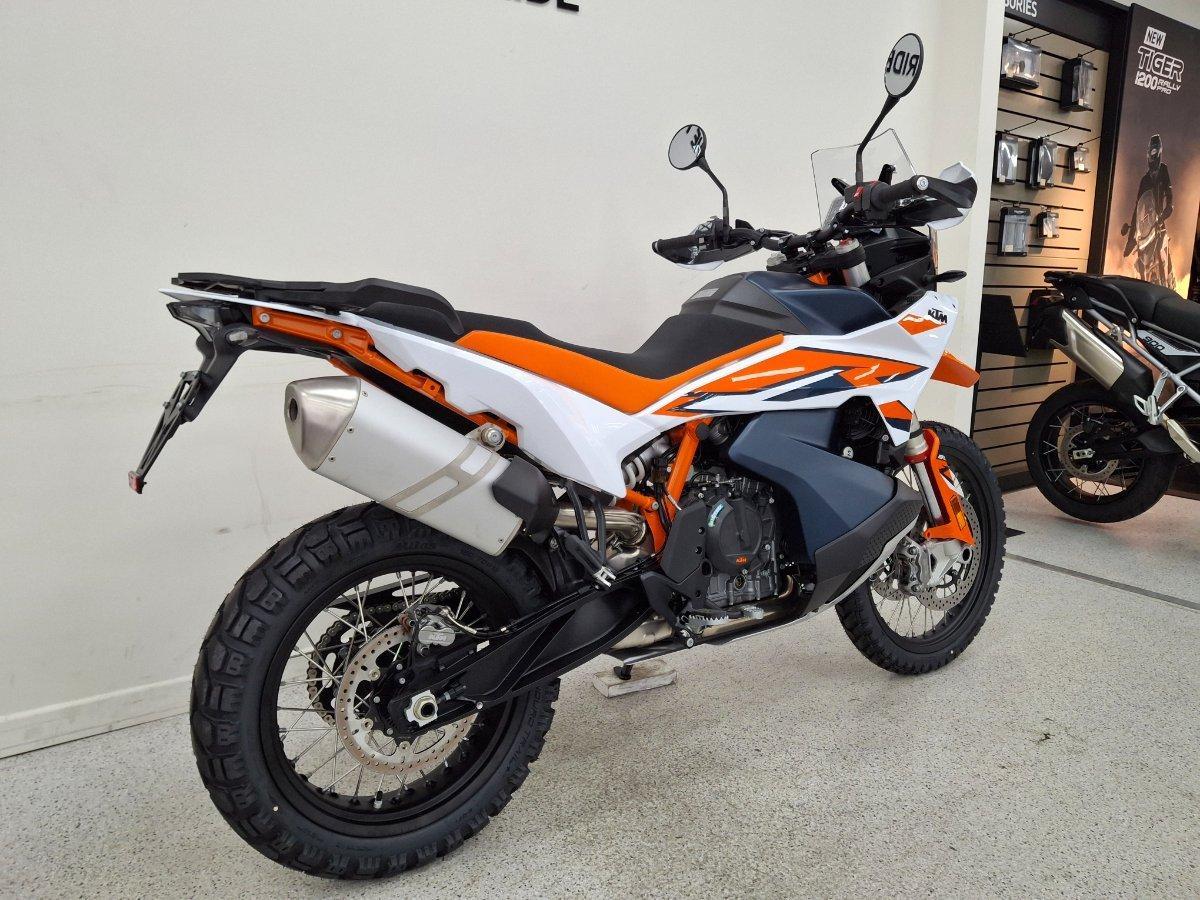 2024 KTM 890 ADVENTURE R DUAL SPORTS