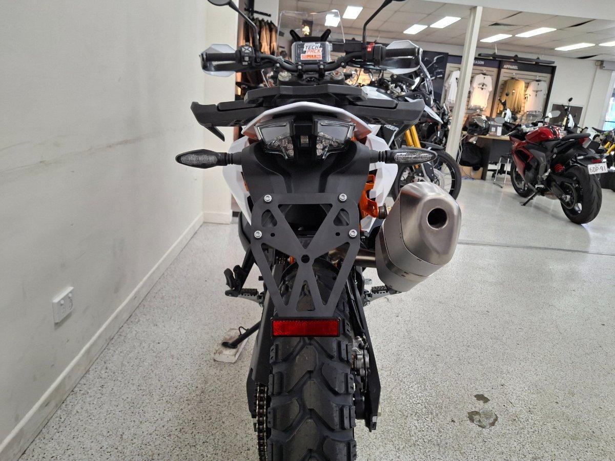 2024 KTM 890 ADVENTURE R DUAL SPORTS