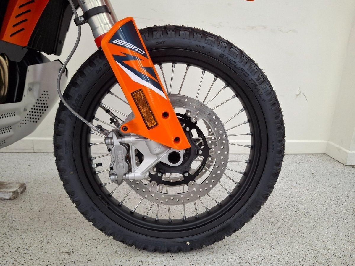 2024 KTM 890 ADVENTURE R DUAL SPORTS