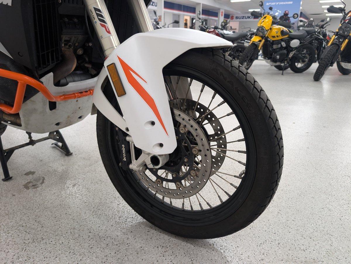 2021 KTM SUPER ADVENTURE R DUAL SPORTS