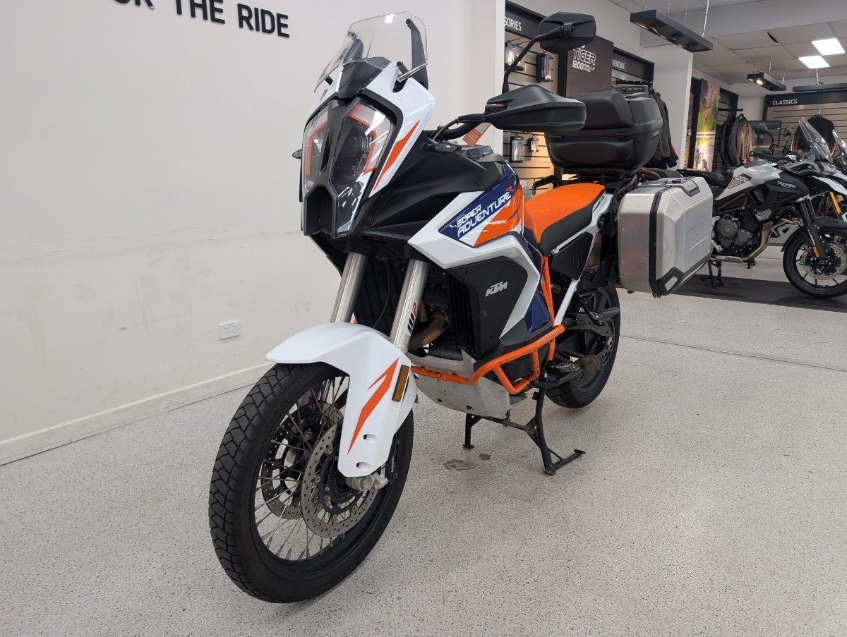 2021 KTM SUPER ADVENTURE R DUAL SPORTS