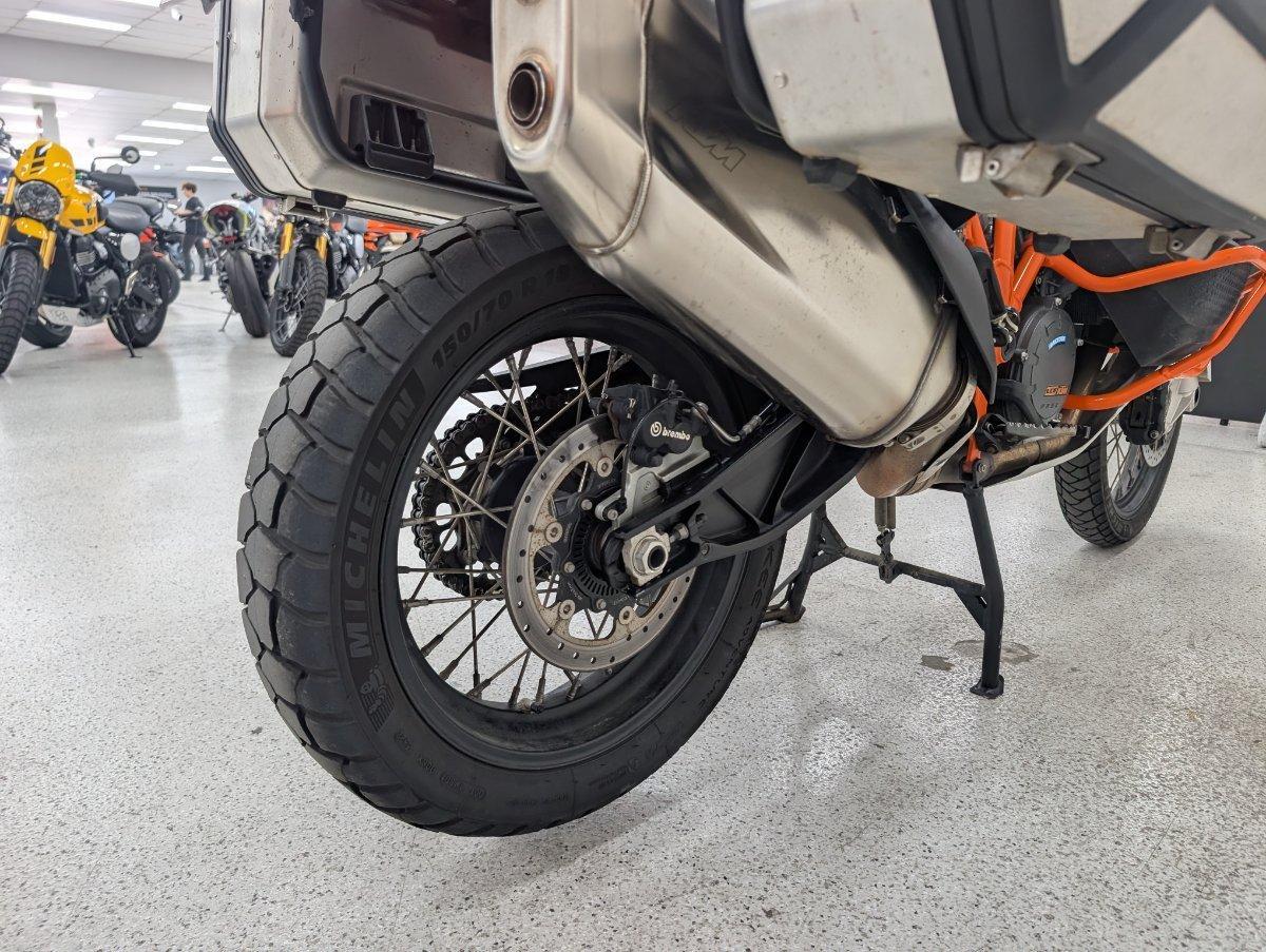 2021 KTM SUPER ADVENTURE R DUAL SPORTS