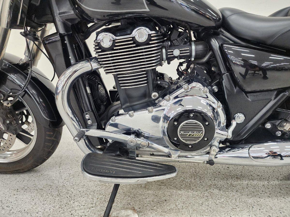2014 TRIUMPH THUNDERBIRD COMMANDER CRUISER