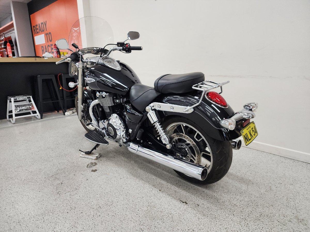 2014 TRIUMPH THUNDERBIRD COMMANDER CRUISER