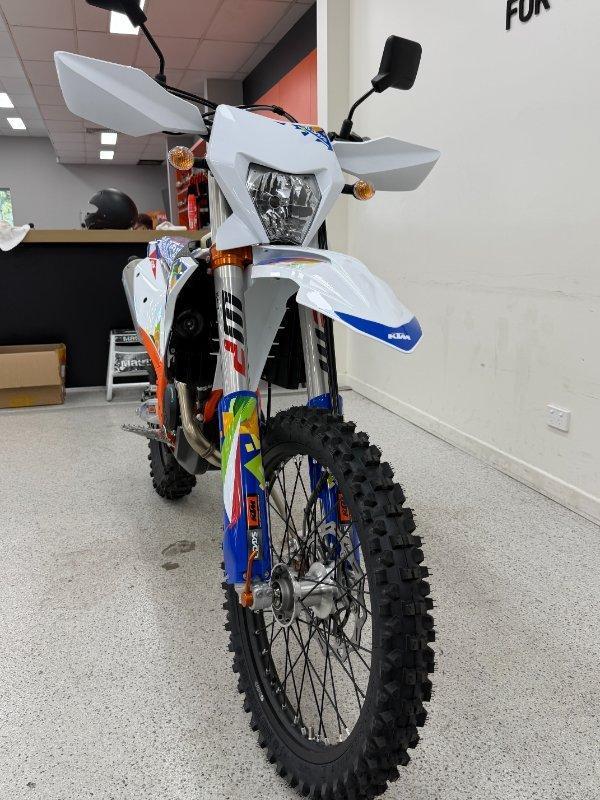 2026 KTM 450 EXC-F SIX DAYS ENDURO
