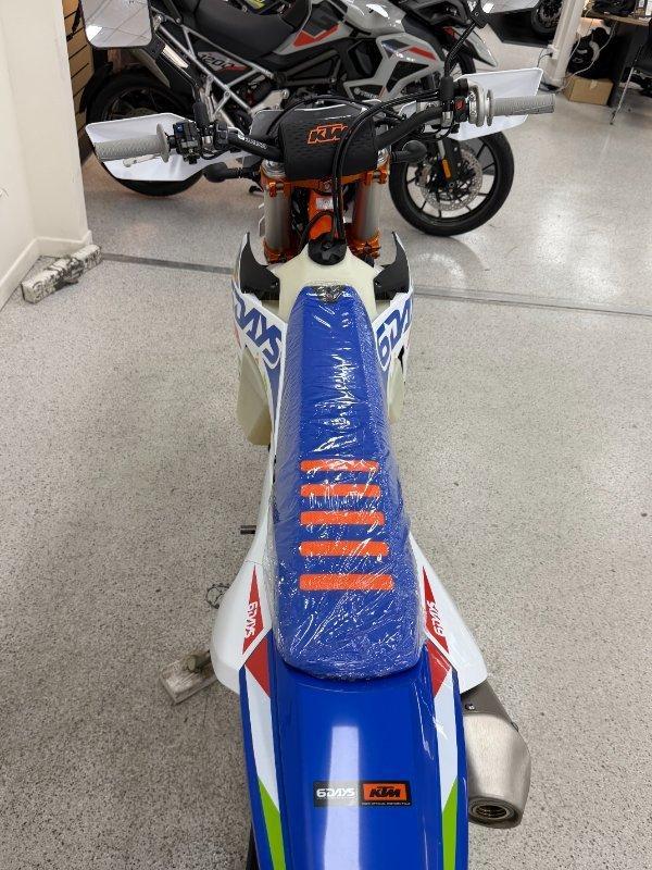 2026 KTM 450 EXC-F SIX DAYS ENDURO