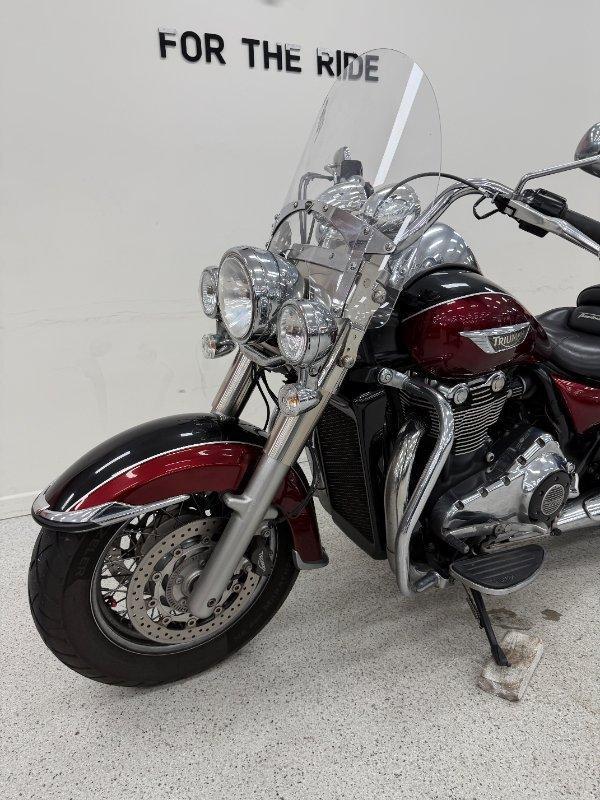 2017 TRIUMPH THUNDERBIRD LT CRUISER