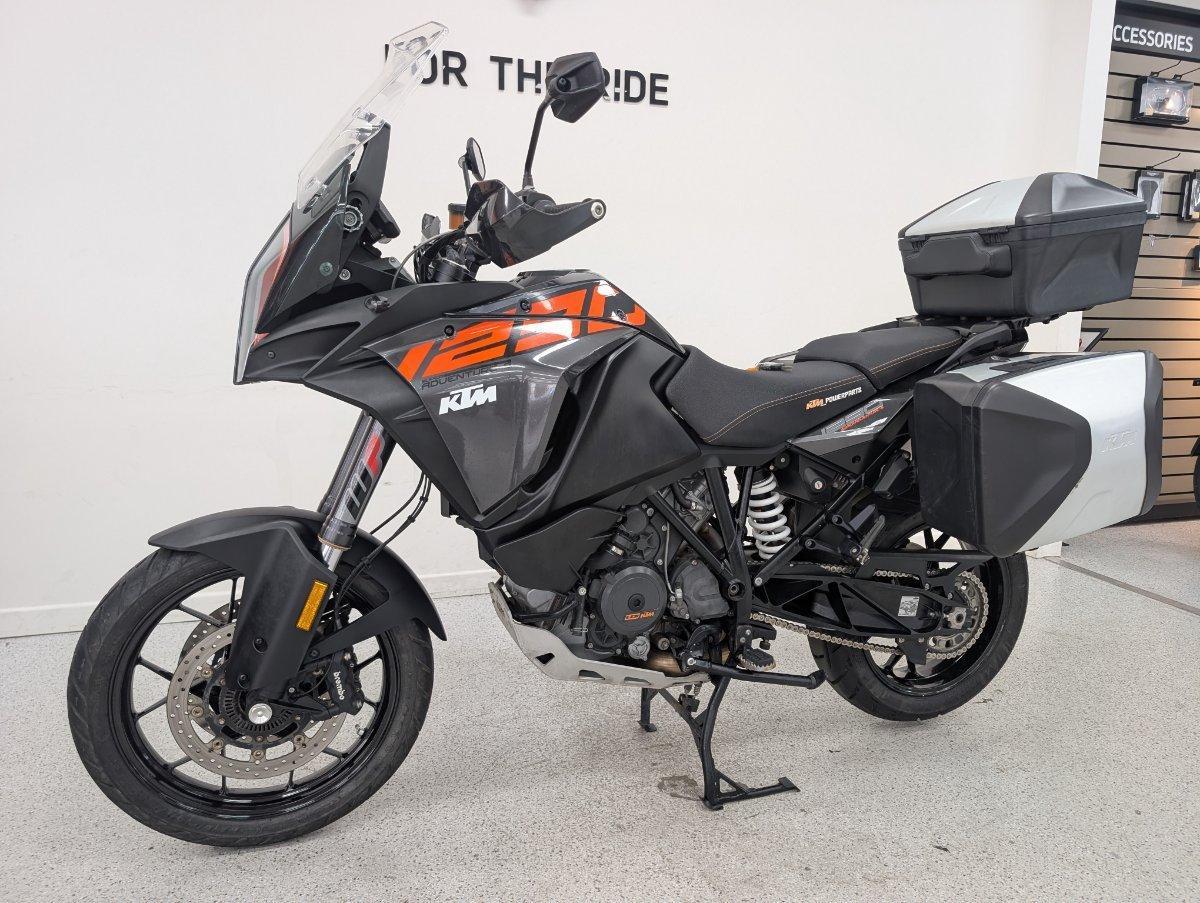 2017 KTM 1290 SUPER ADVENTURE DUAL SPORTS