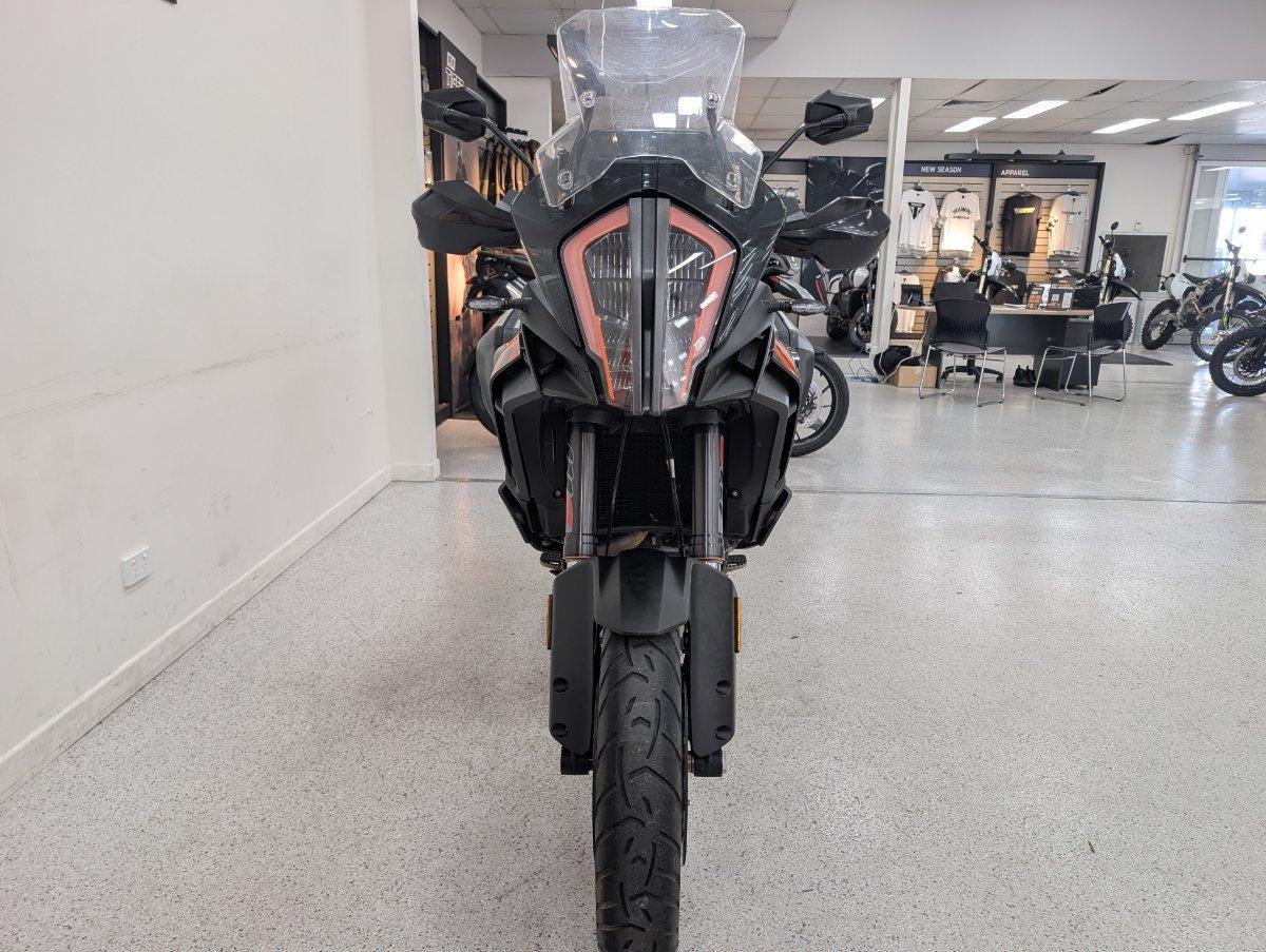 2017 KTM 1290 SUPER ADVENTURE DUAL SPORTS