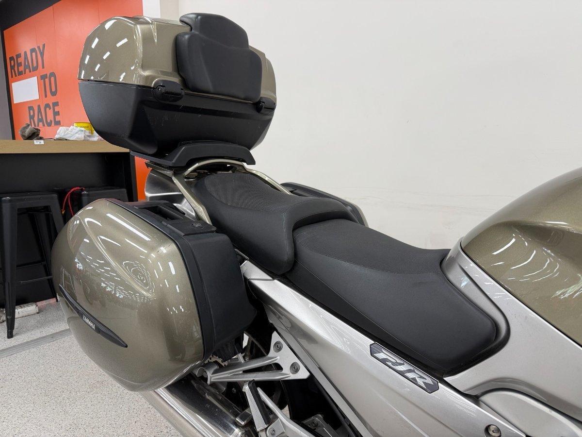 2006 YAMAHA FJR1300A ROAD