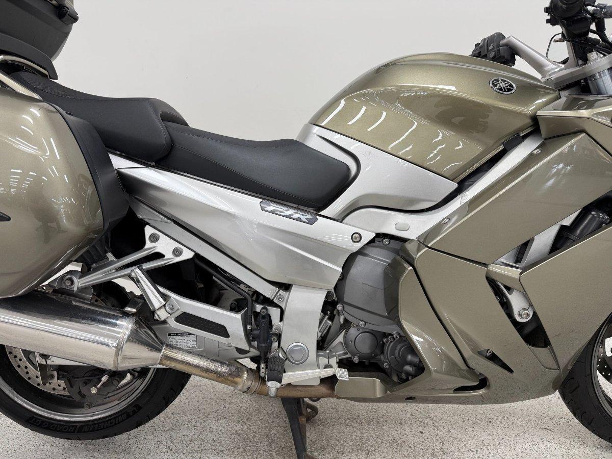2006 YAMAHA FJR1300A ROAD