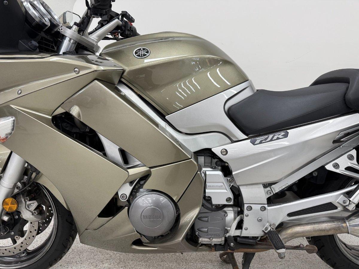 2006 YAMAHA FJR1300A ROAD