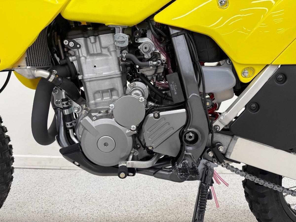 2025 SUZUKI DR-Z400E ENDURO