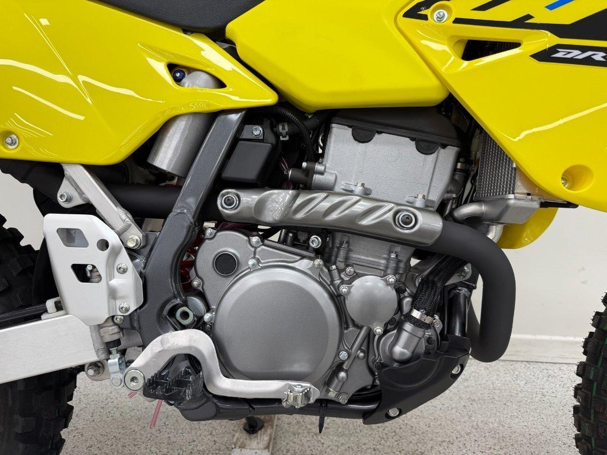 2025 SUZUKI DR-Z400E ENDURO