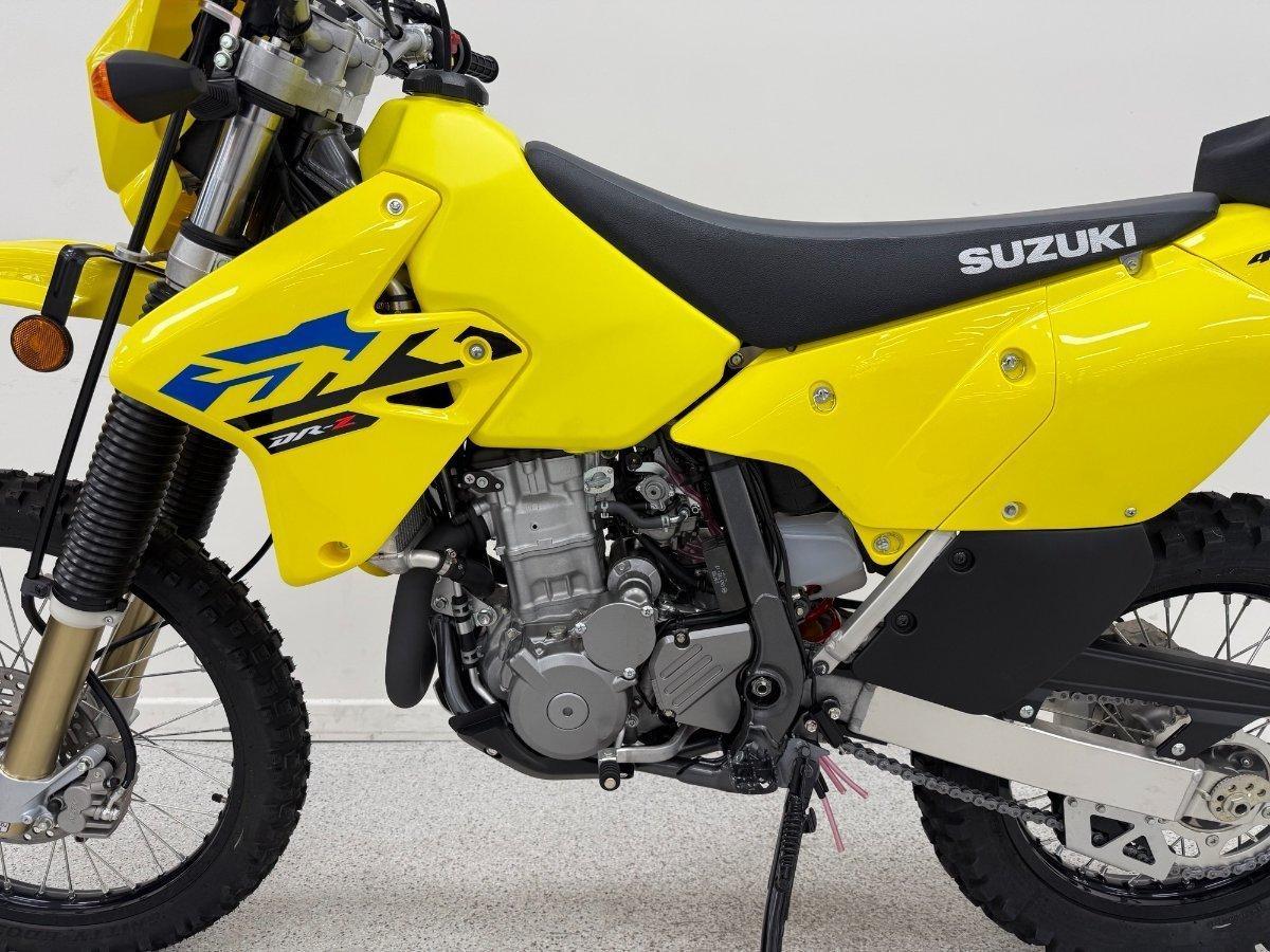 2025 SUZUKI DR-Z400E ENDURO
