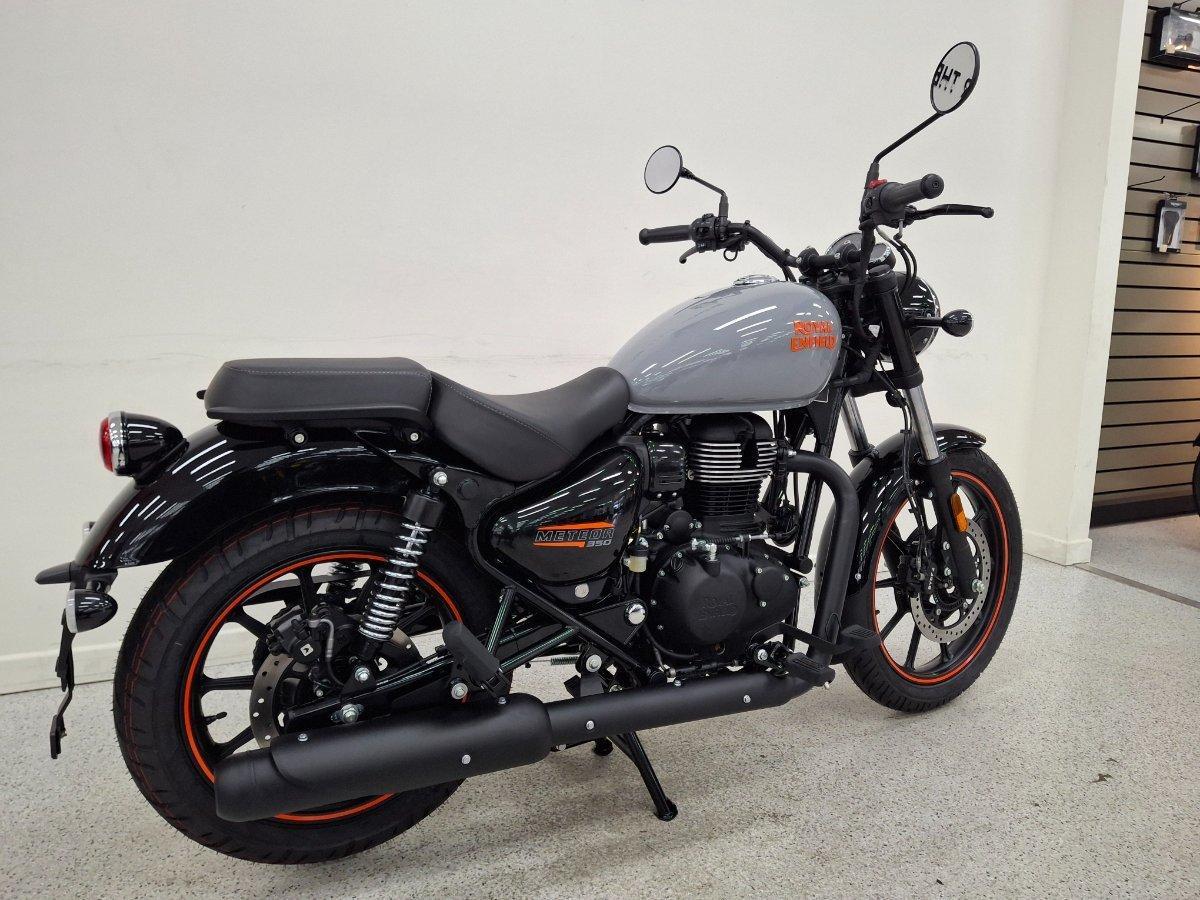 2026 ROYAL ENFIELD METEOR 350 FIREBALL ROAD