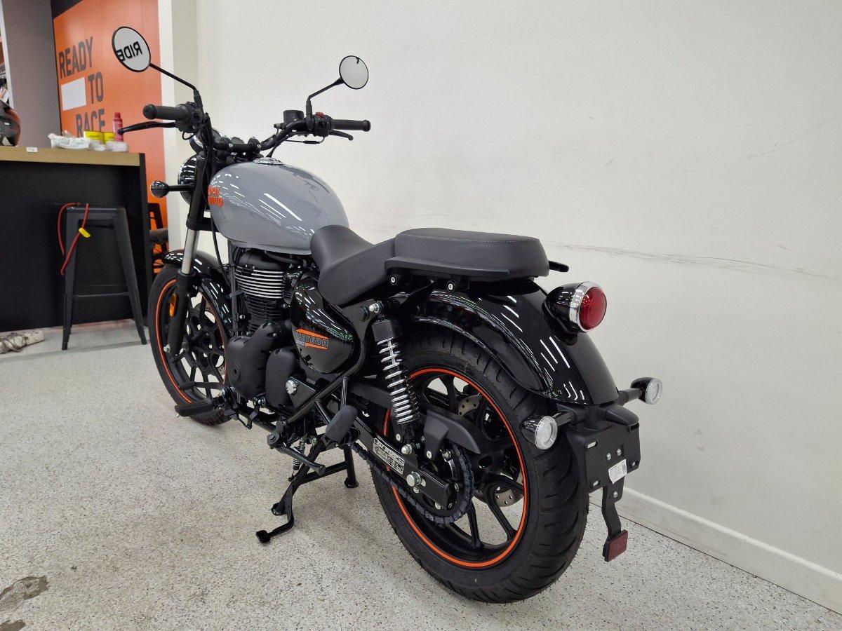 2026 ROYAL ENFIELD METEOR 350 FIREBALL ROAD