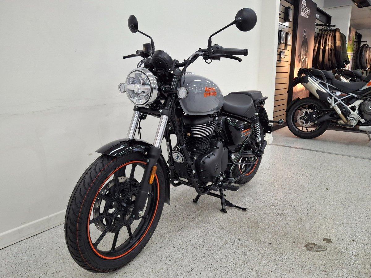 2026 ROYAL ENFIELD METEOR 350 FIREBALL ROAD