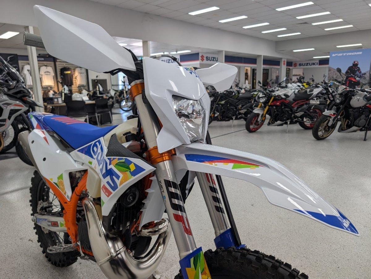 2026 KTM 300 EXC SIX DAYS ENDURO