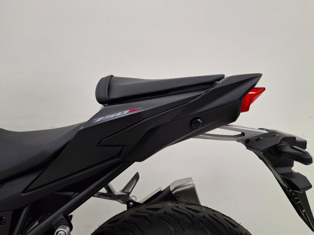 2025 HONDA CB750 (HORNET) SPORTS