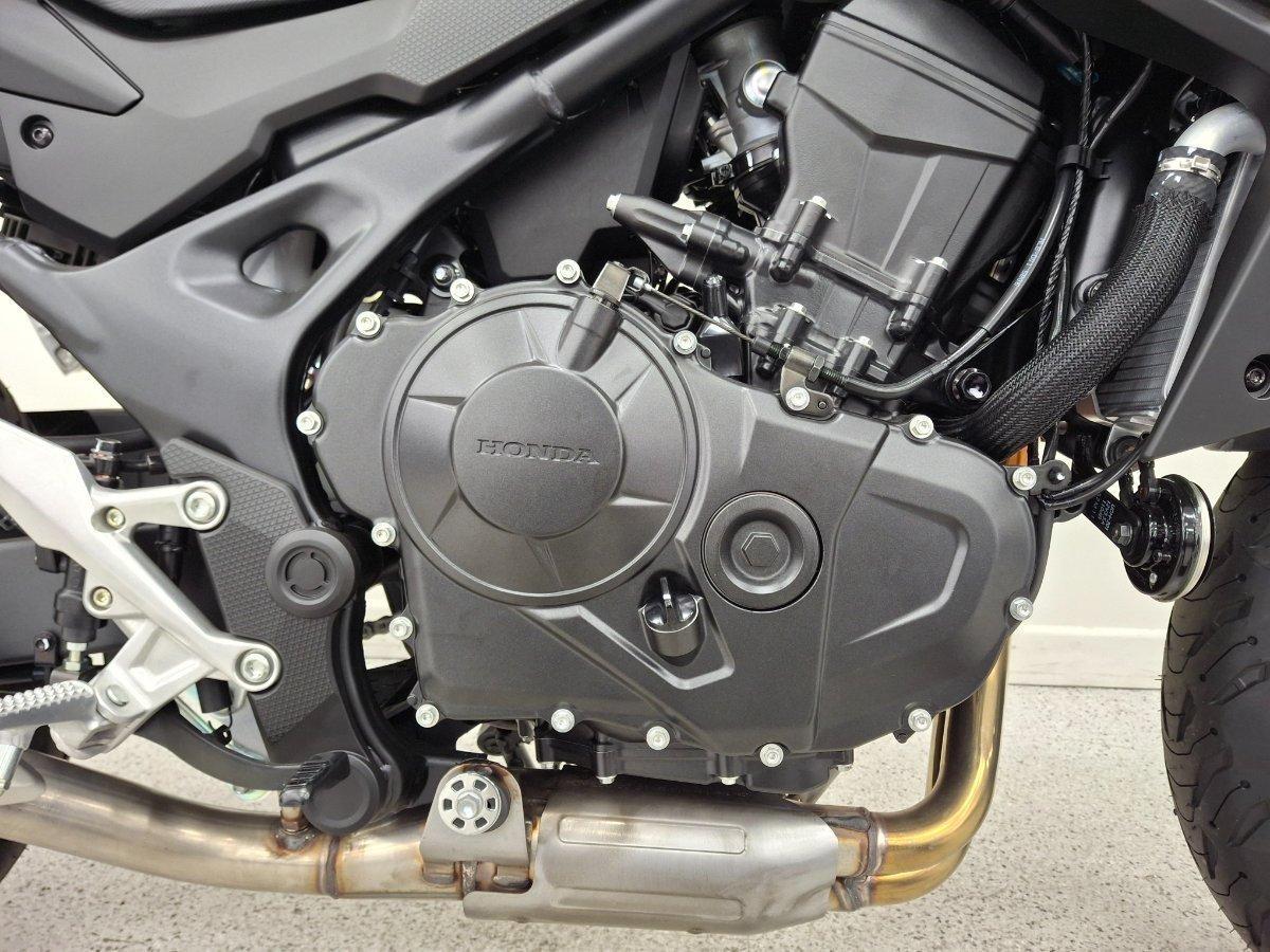 2025 HONDA CB750 (HORNET) SPORTS