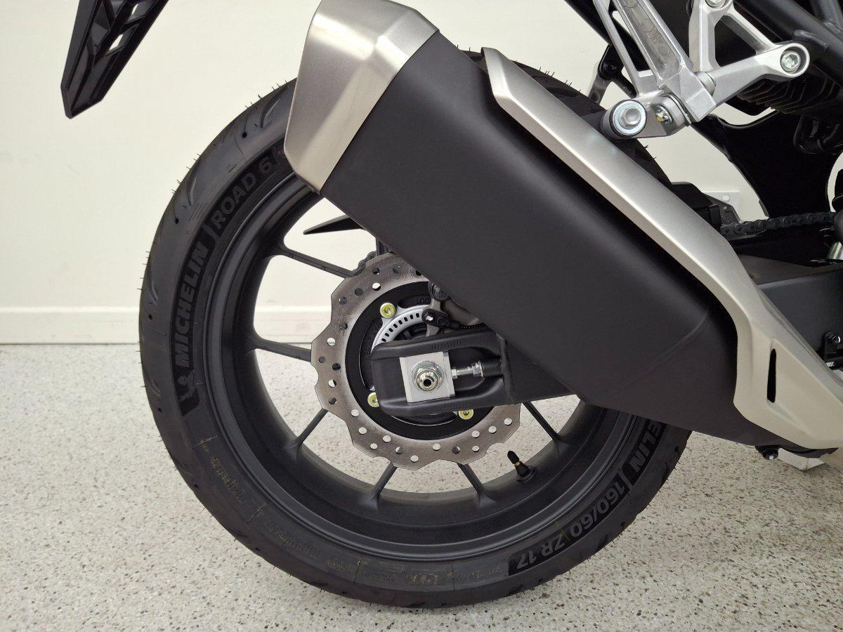 2025 HONDA CB750 (HORNET) SPORTS