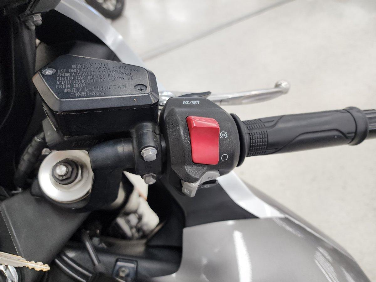 2010 HONDA VFR1200F ROAD