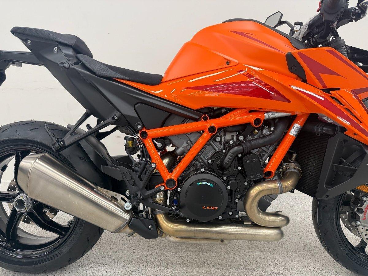 2026 KTM 1390 SUPER DUKE R EVO SPORTS