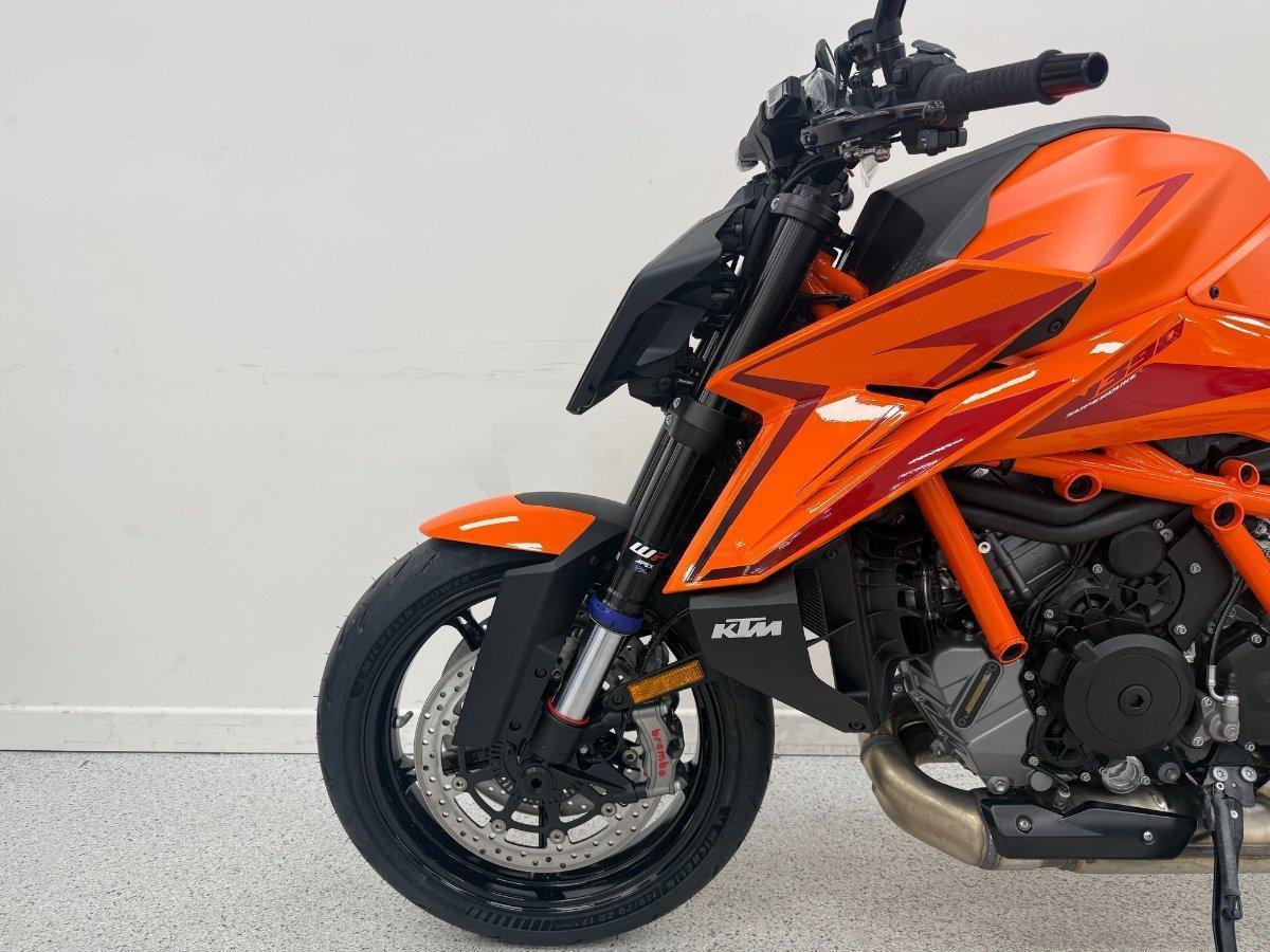 2026 KTM 1390 SUPER DUKE R EVO SPORTS