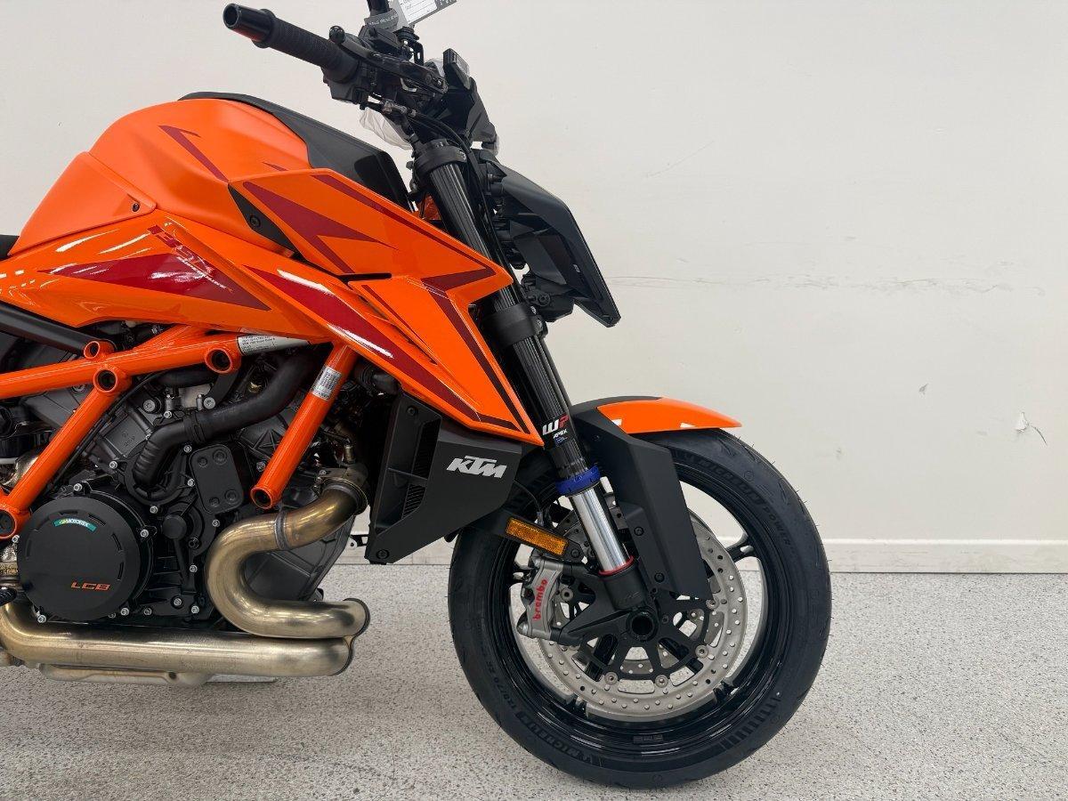 2026 KTM 1390 SUPER DUKE R EVO SPORTS