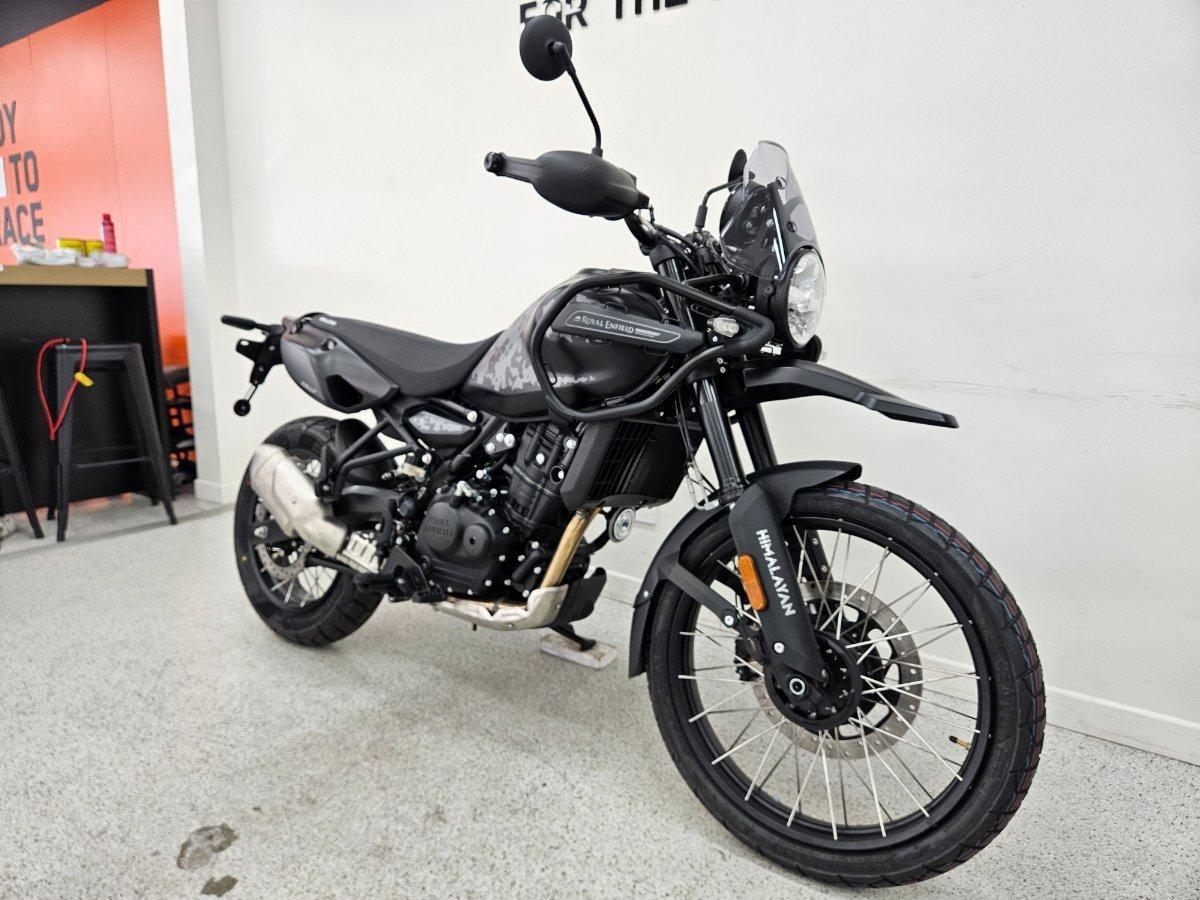 2026 ROYAL ENFIELD HIMALAYAN 450 MANA BLACK EDITION ROAD