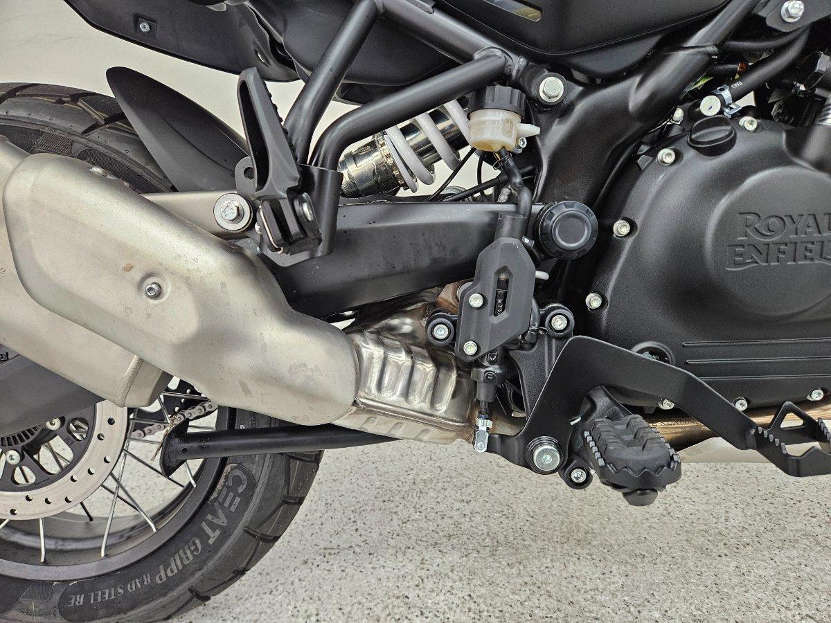 2026 ROYAL ENFIELD HIMALAYAN 450 MANA BLACK EDITION ROAD